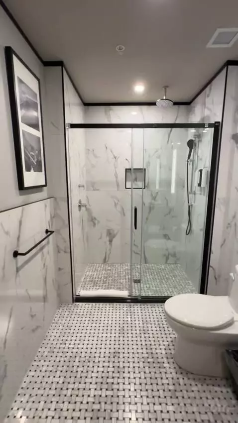 Horizon Room bathroom picture #9