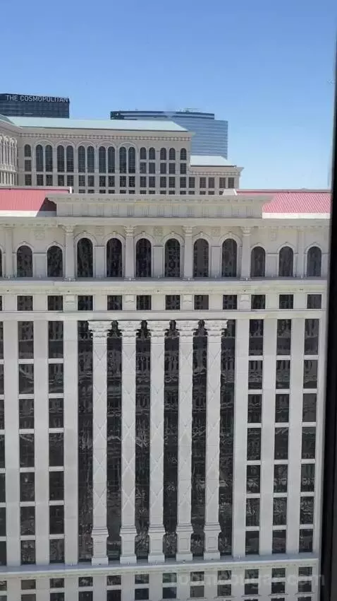 Palace Premium Room, 1 King Bed view picture #1
