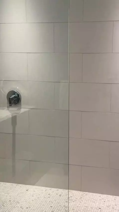 Gold King Strip Best View bathroom picture #5