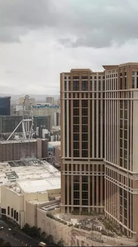 Wynn Resort King view picture #12