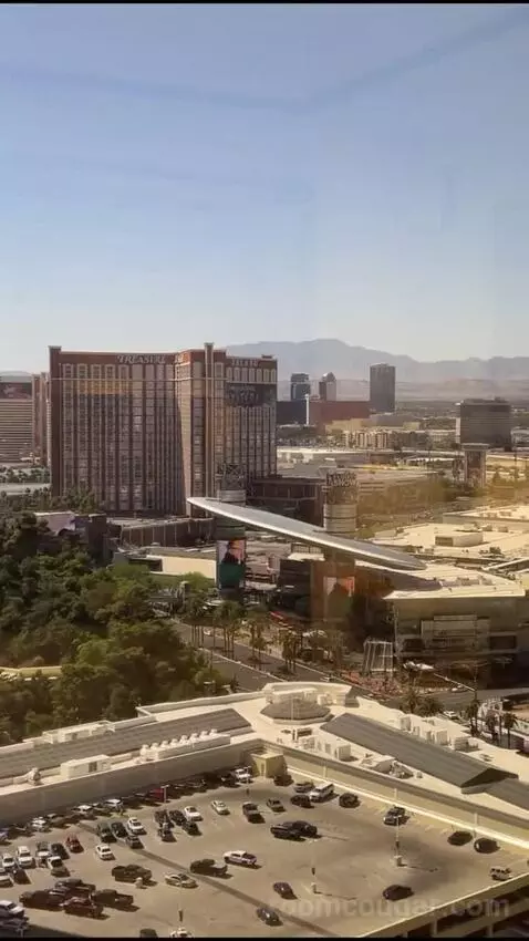Encore Resort King view picture #12