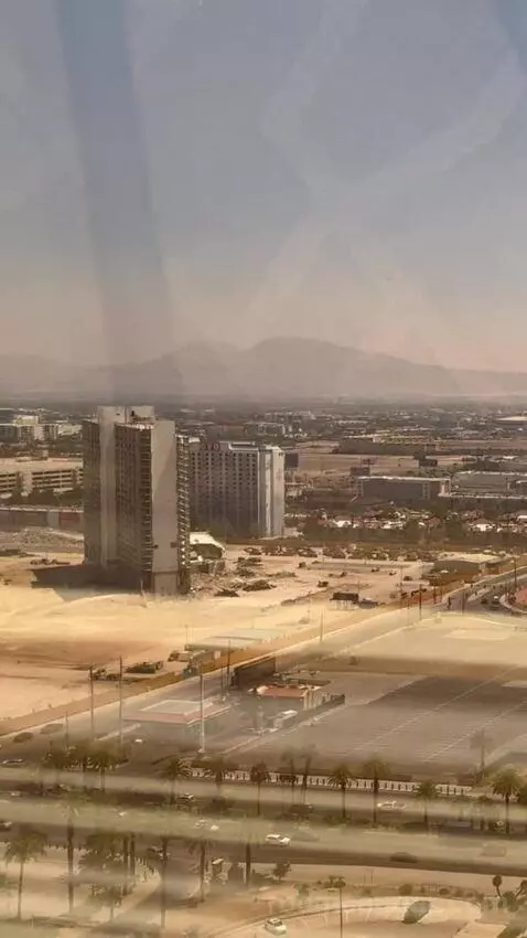 Pyramid King Corner Suite view picture #5