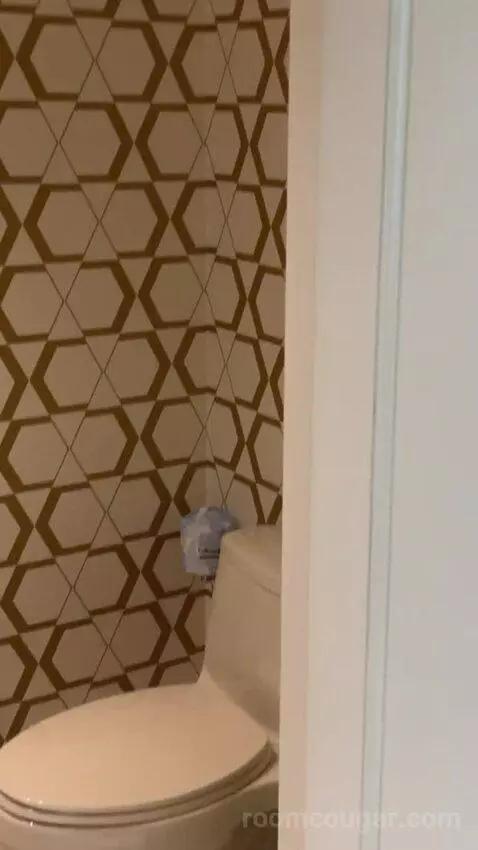 Delano Scenic Suite bathroom picture #1