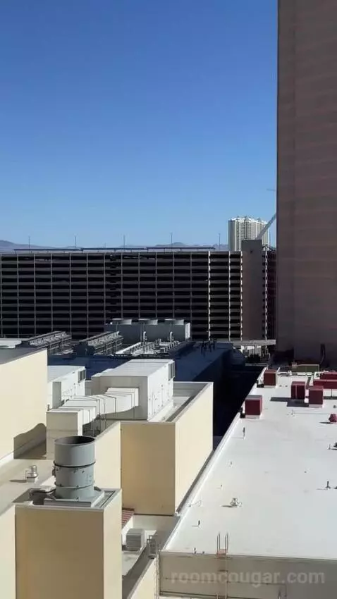 Palazzo Luxury King Suite view picture #4