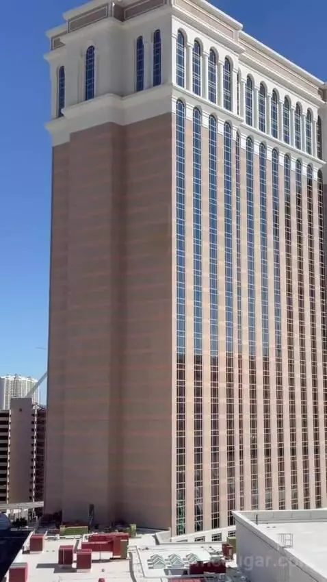 Palazzo Luxury King Suite view picture #11