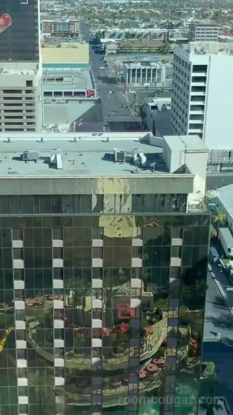 Rush Tower Luxury Suite view picture #7