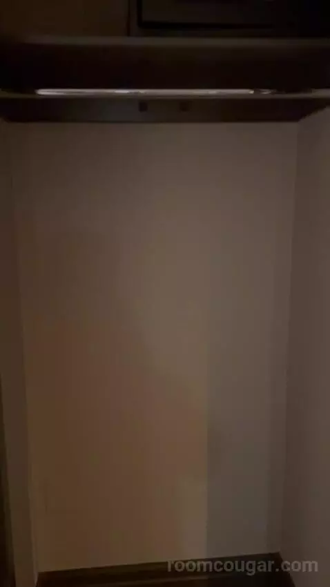 Tower Elite King Room picture #14