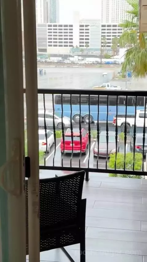 King Suite view picture #3