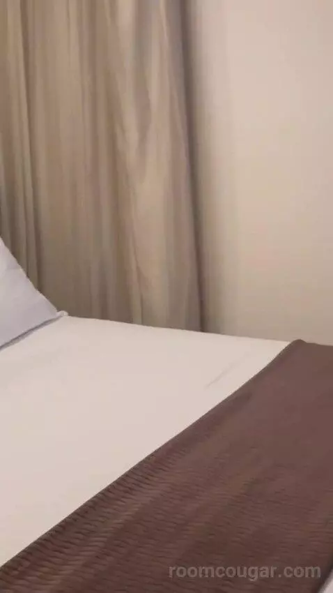 Premier Room - 1 King Bed bed picture #7