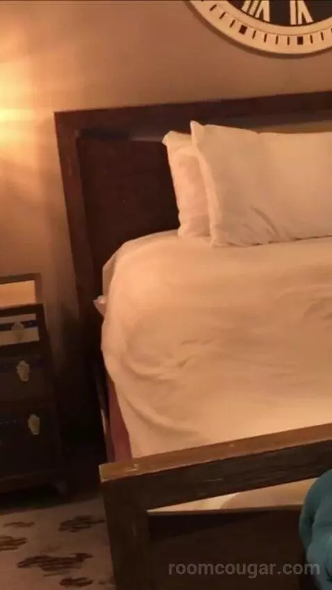 Parlour Suite King bed picture #6
