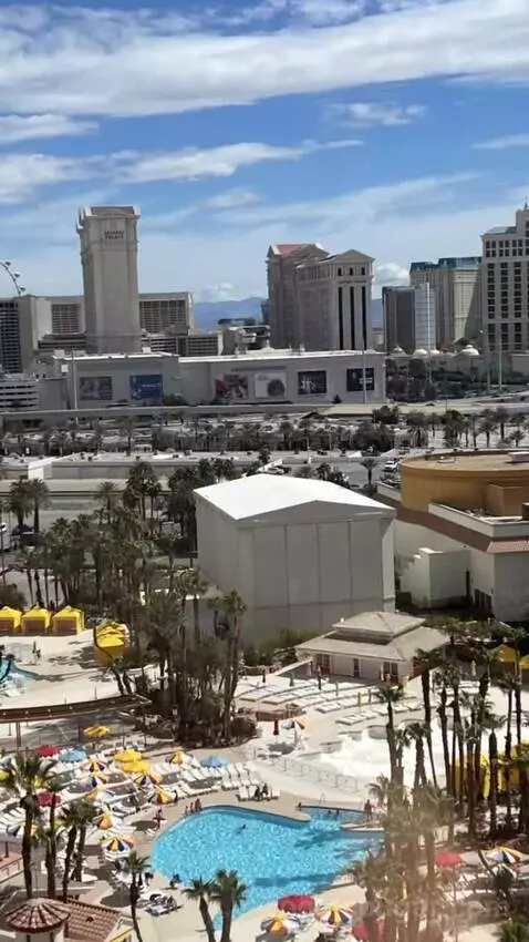 King Suite Room view picture #2