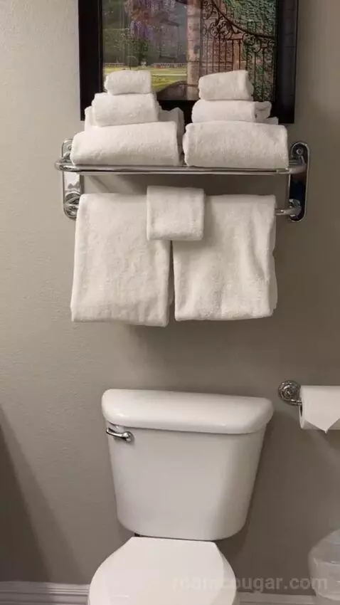One-Bedroom Apartment - No Resort Fees bathroom picture #1