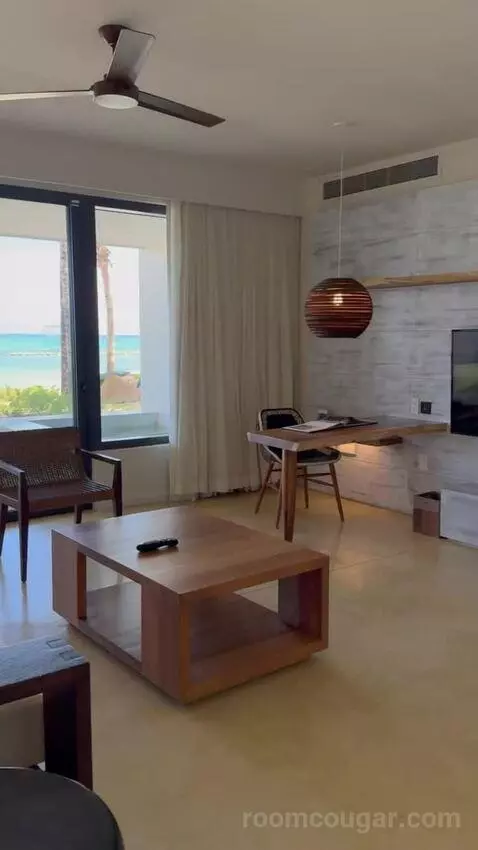 Beach Front Plunge Pool Suite picture #2