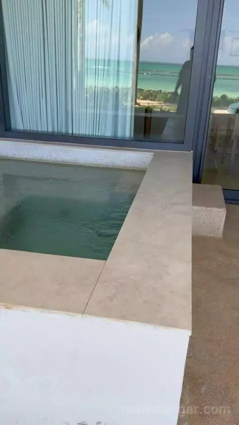 Beach Front Plunge Pool Suite picture #19