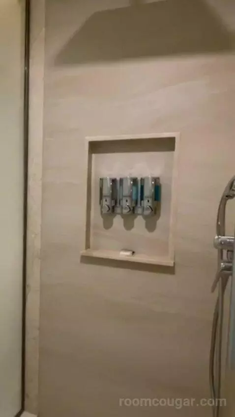 Ocean Front Jr Suite bathroom picture #7