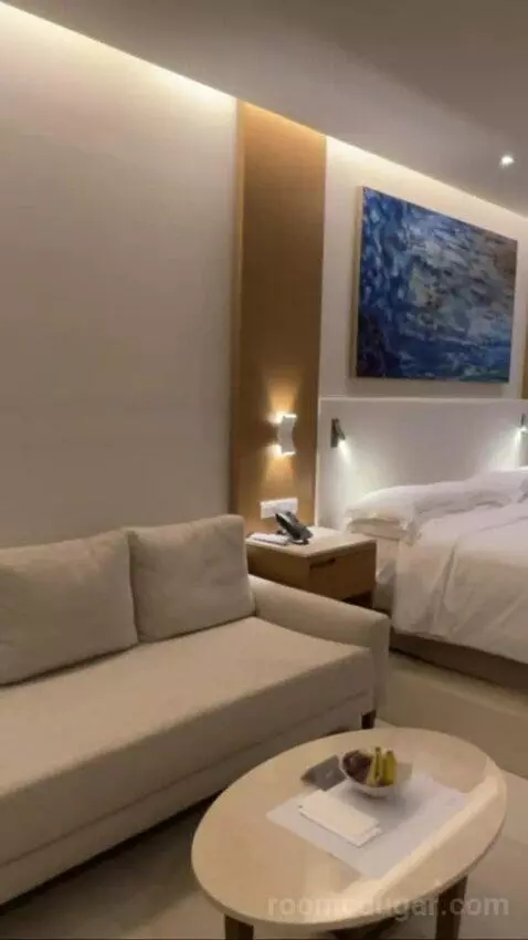 Ocean Front Jr Suite bed picture #8