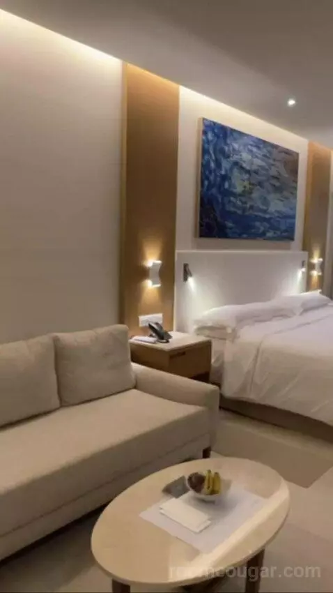 Ocean Front Jr Suite bed picture #12