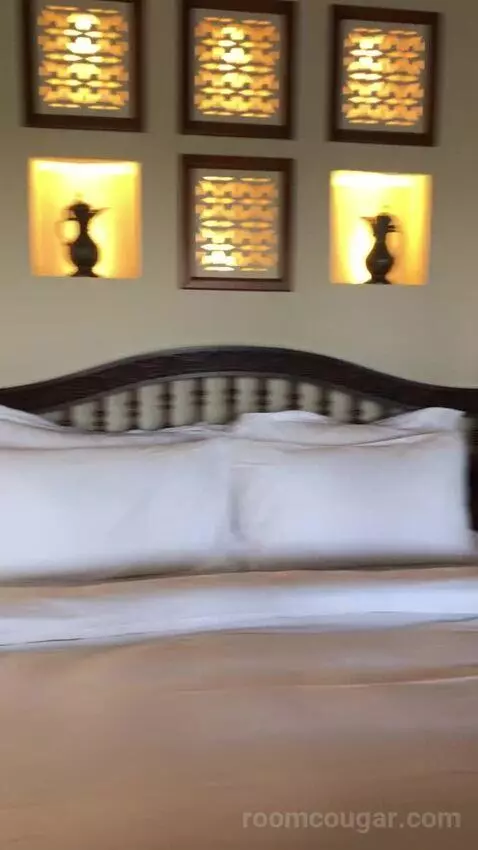Bedouin Villa bed picture #8