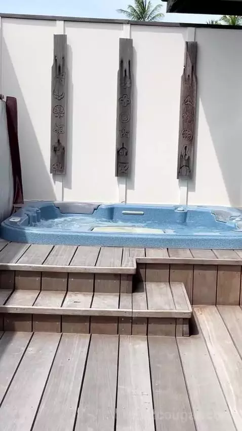 Ocean Jacuzzi Villa view picture #9