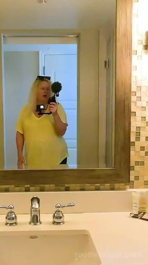 Executive King Suite - Ocean Front (#8802) bathroom picture #3