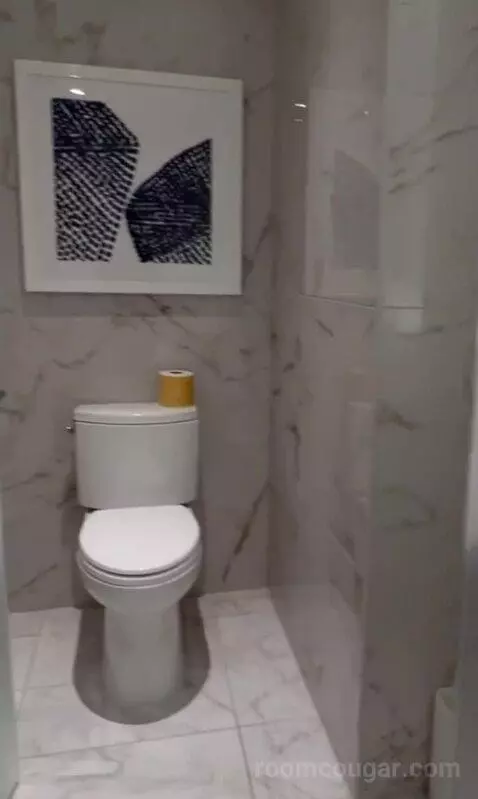Superior King Room with City View (#64111) bathroom picture #6