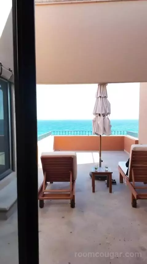One Bedroom Suite - Ocean Front (#1401) view picture #1