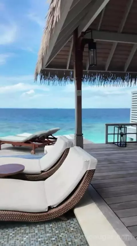 King Overwater Villa (#107) view picture #3