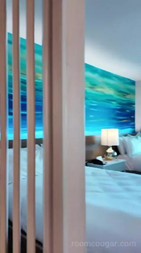 Oceanfront King, Guest Room, 1 King, Oceanfront (#2332) bed picture #1