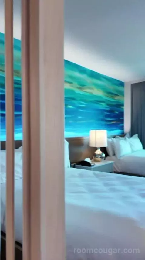Oceanfront King, Guest Room, 1 King, Oceanfront (#2332) bed picture #2