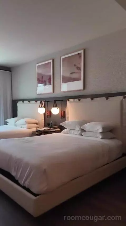 King Room with Partial Ocean View (#412) bed picture #2