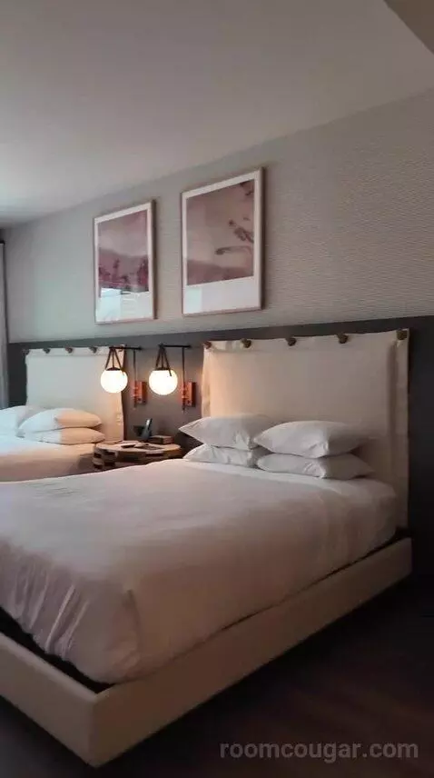 King Room with Partial Ocean View (#412) bed picture #3