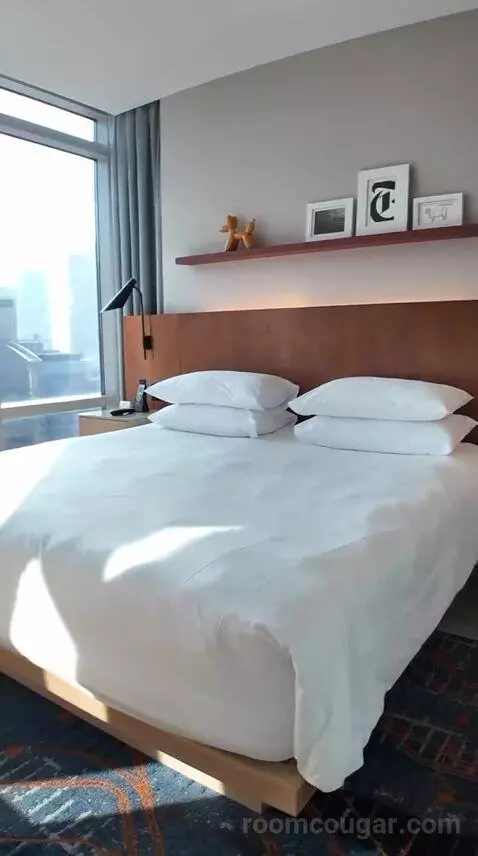 King Suite with Skyline View - High Floor (#4804) bed picture #5