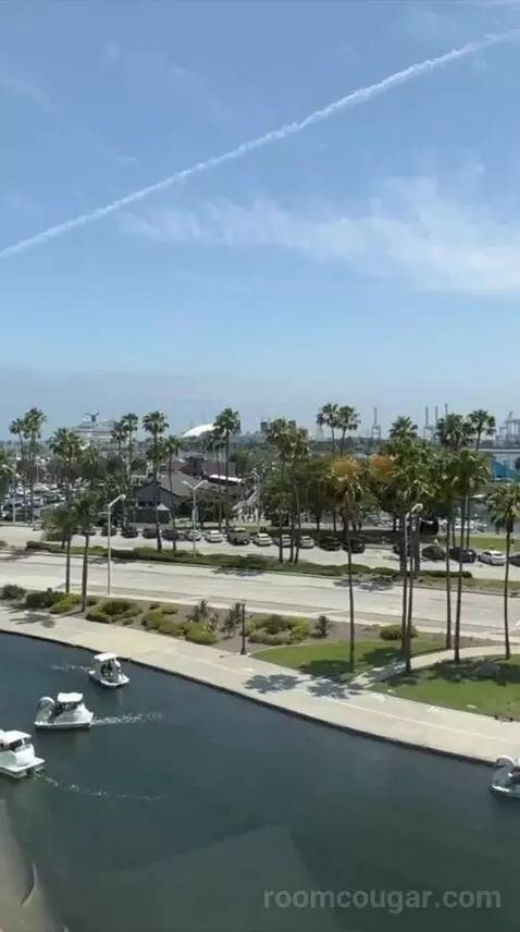 Double Room with Two Double Beds and Harbor View (#624) view picture #10