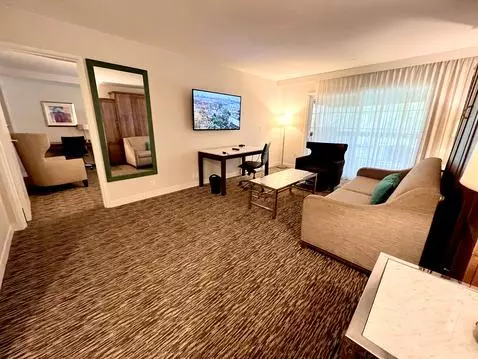 bevandryan's review preview (Hyatt Regency Newport Beach)