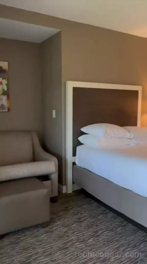 Double Room with Two Double Beds (#838) bed picture #2