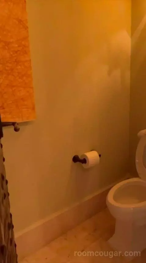 King Room with Plunge Pool and Pacific View (#511) bathroom picture #9