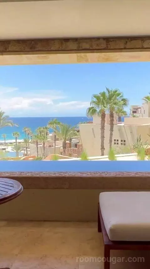 King Room with Plunge Pool and Pacific View (#511) view picture #5