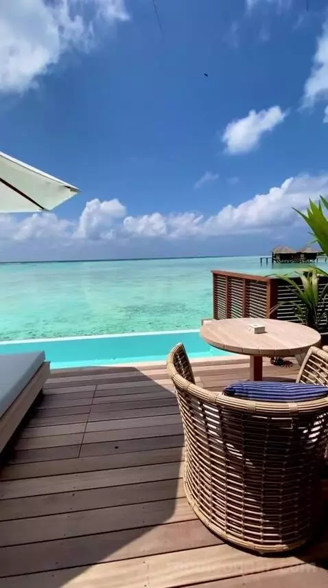 Sunset Water Villa with Pool (#335) view picture #4