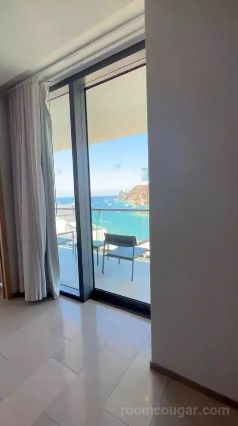 Xhale Club Master One Bedroom Suite (#1434) view picture #4