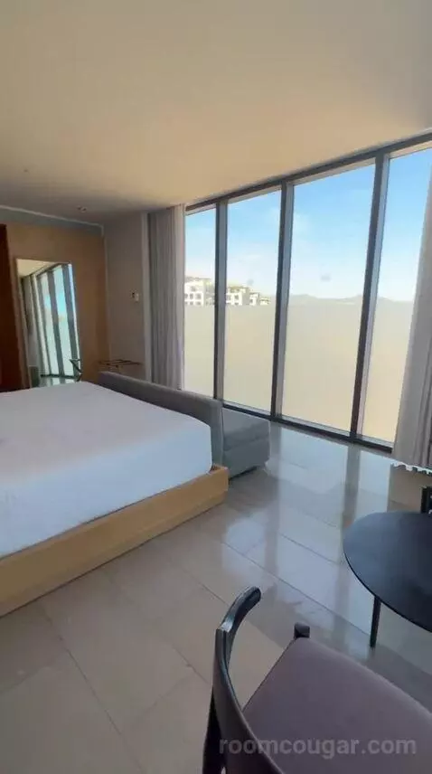 Xhale Club Master One Bedroom Suite (#1434) bed picture #5