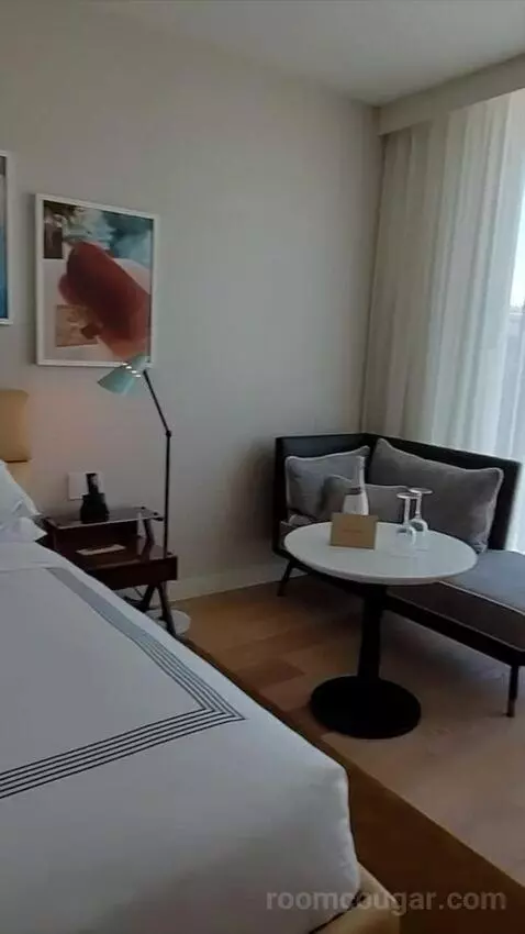 King Room with Hollywood Hills View (#905) picture #13