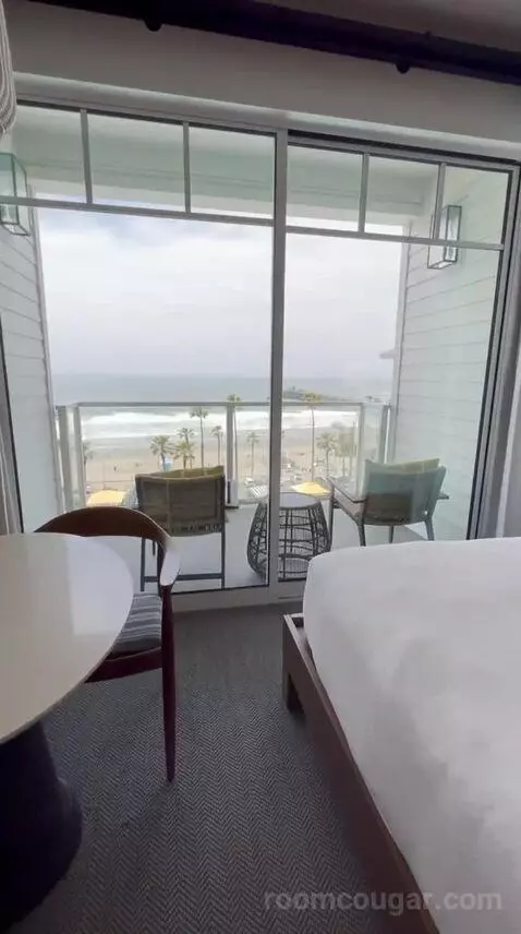 Queen Room with Two Queen Beds and Ocean View (#632) bed picture #11