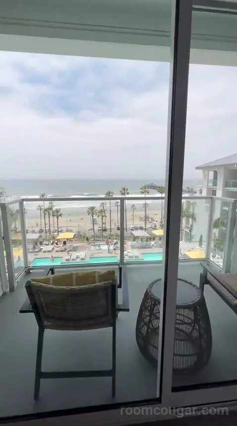 Queen Room with Two Queen Beds and Ocean View (#632) view picture #4