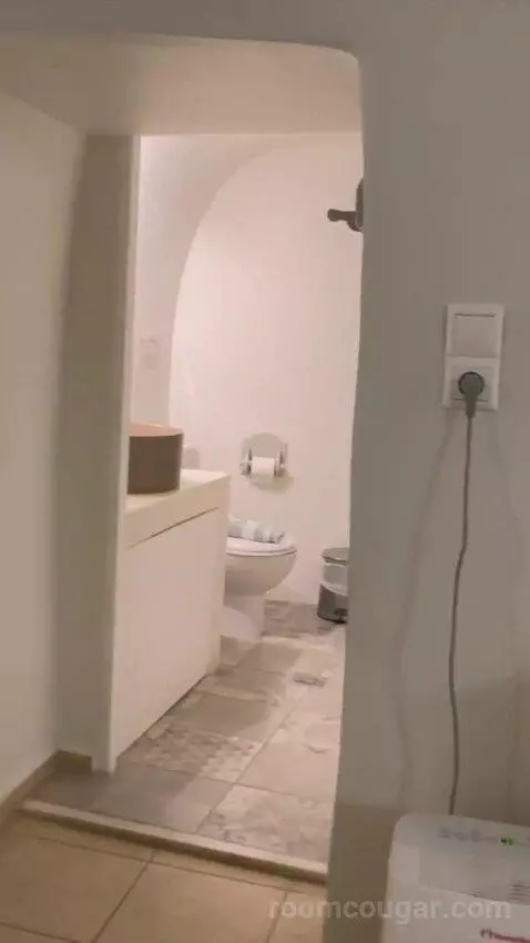 Canava Cave House with Caldera View bathroom picture #7