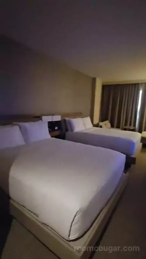 Queen Room with Two Queen Beds (#434) bed picture #3