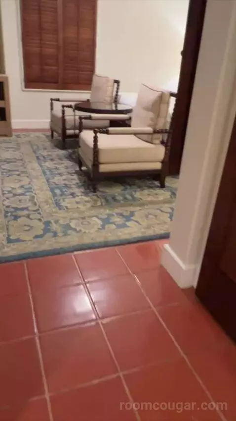 Standard King Room (#11106) picture #5