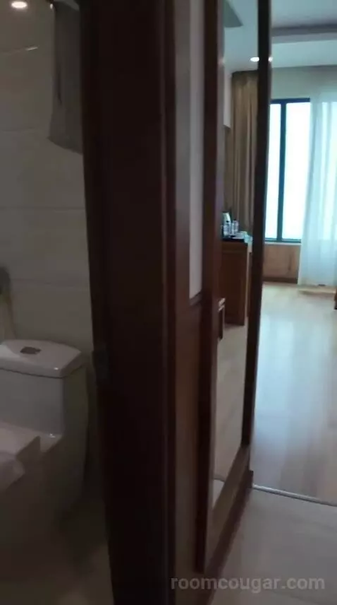 Premier Double Room with Sea View (#1611) bathroom picture #2