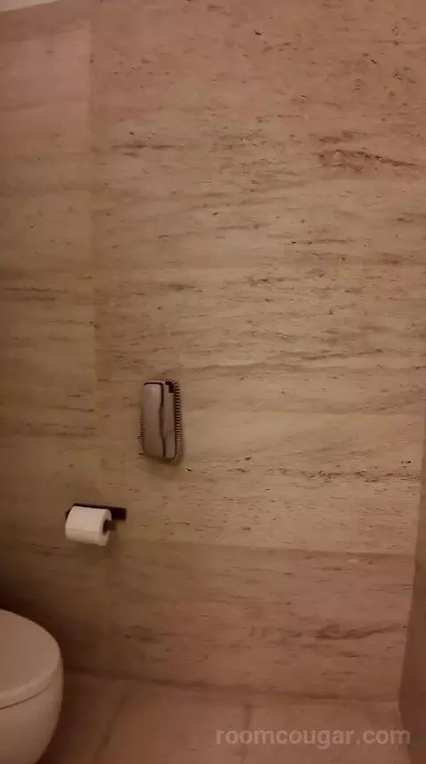 King Room with Ocean View - Club Access (F205) bathroom picture #5