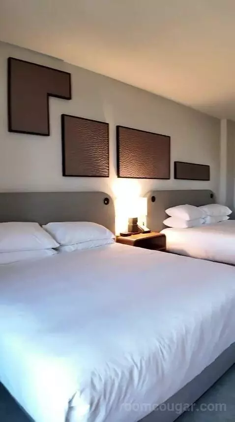Two King Room with Pool View (#2273) bed picture #11