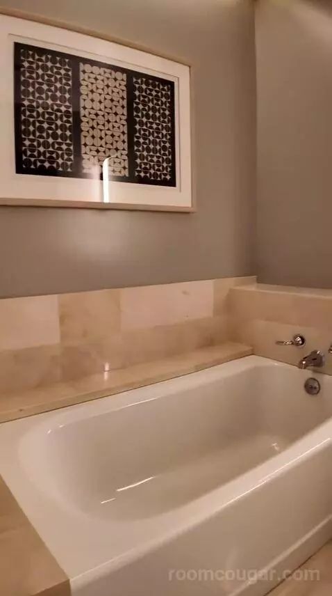 Two King Room with Pool View (#2273) bathroom picture #4